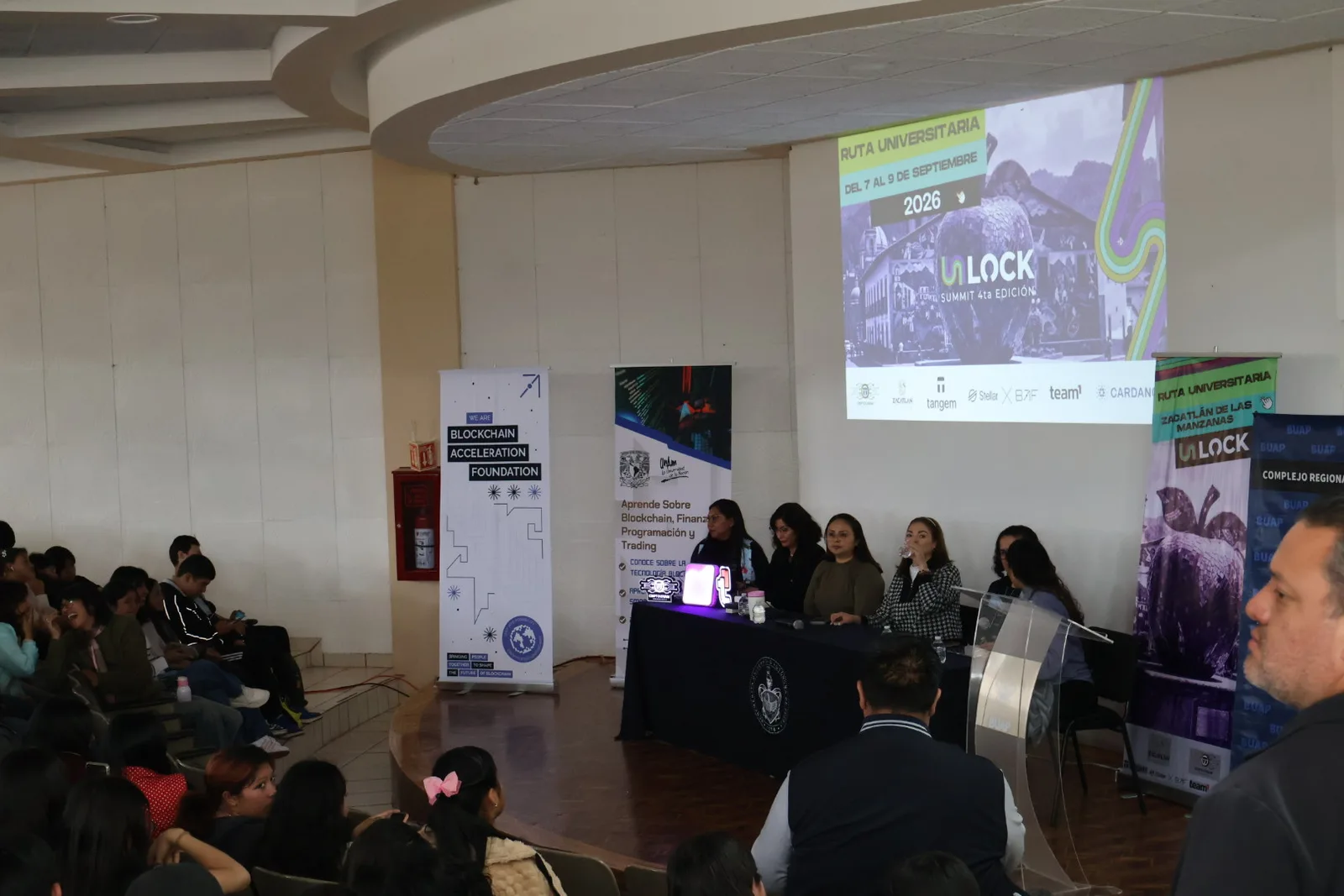 Ruta Universitaria 2026 — momento 3