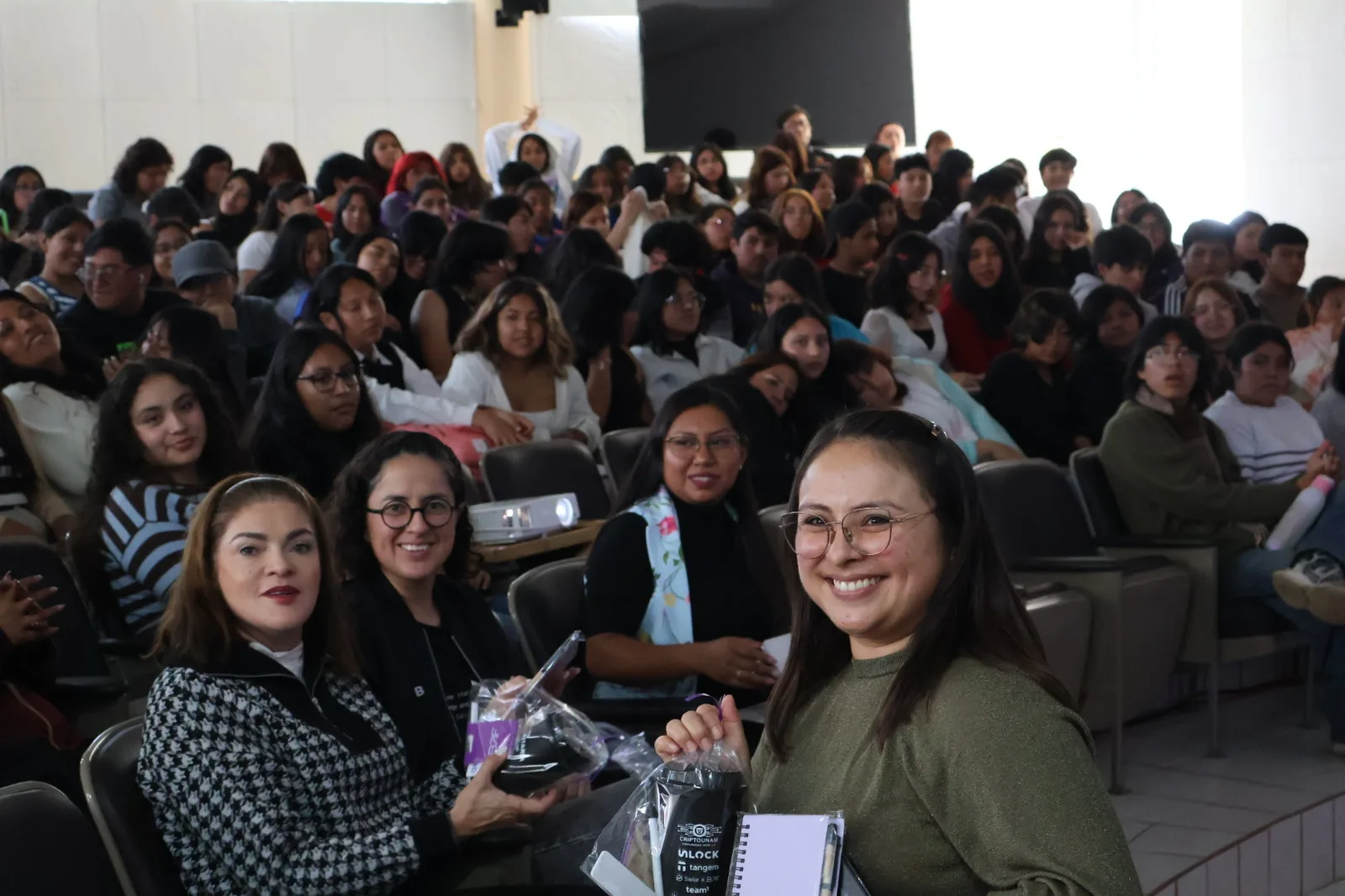 Ruta Universitaria 2026 — momento 8
