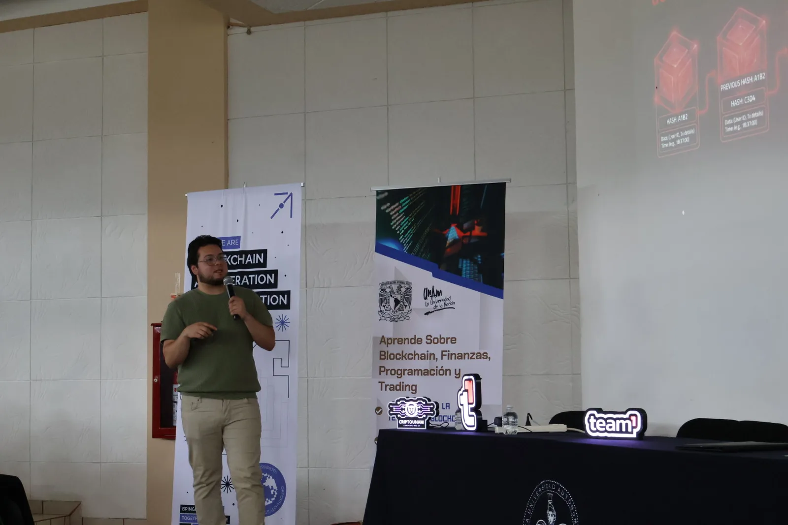 Ruta Universitaria 2026 — momento 16