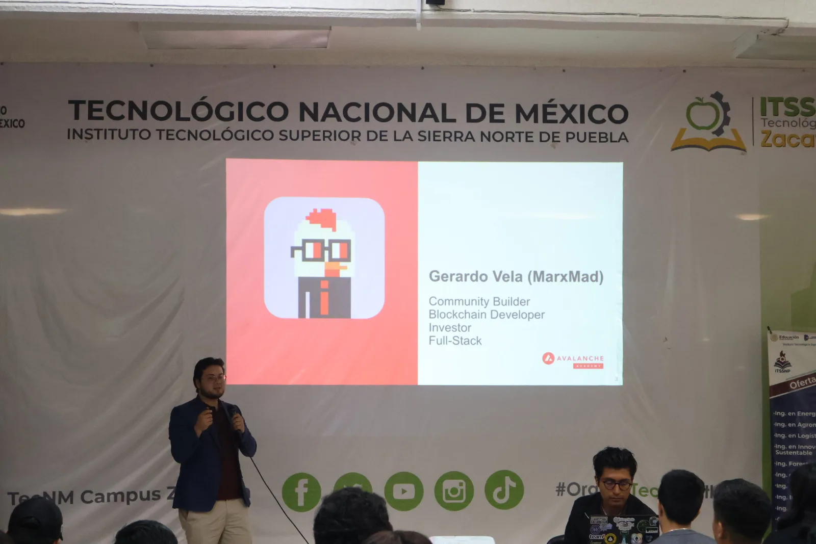 Ruta Universitaria 2026 — momento 76