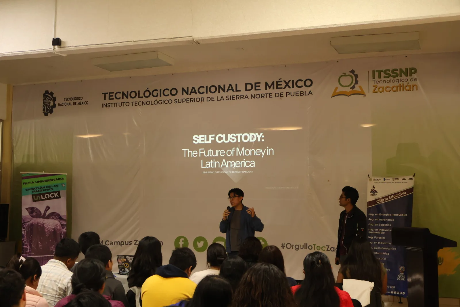 Ruta Universitaria 2026 — momento 78